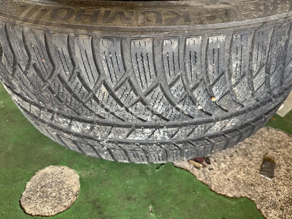 폭스바겐 19인치 휠(로사리오) 245 40 19 윈터--6