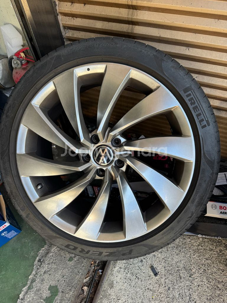 폭스바겐 19인치 휠(로사리오) 245 40 19 윈터--2