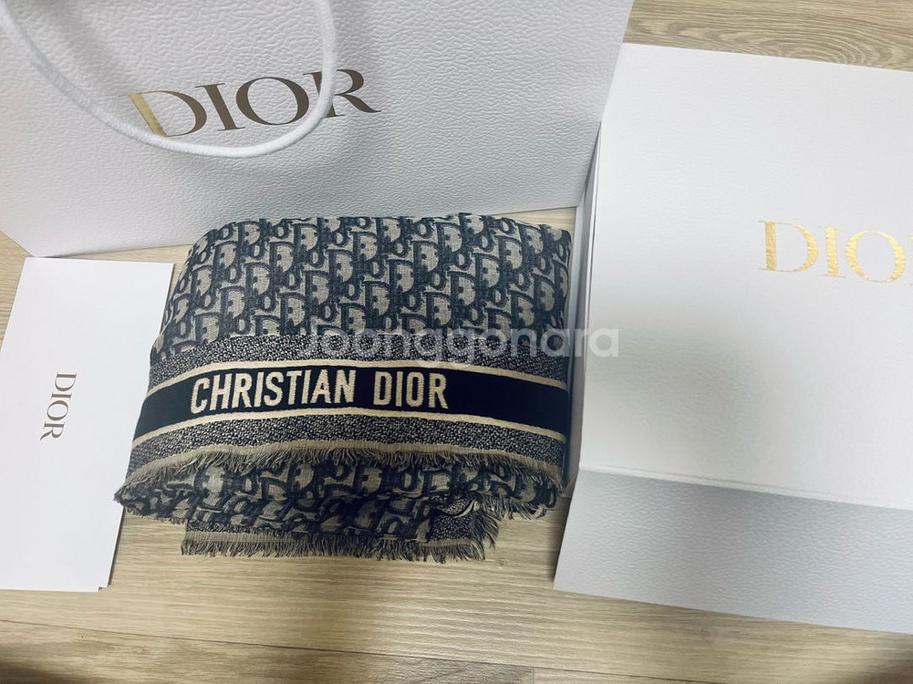 디올 스카프--4