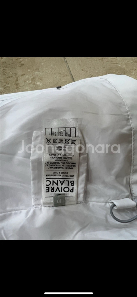 2324쁘아블랑 주니어 스키복 판매합니다--4