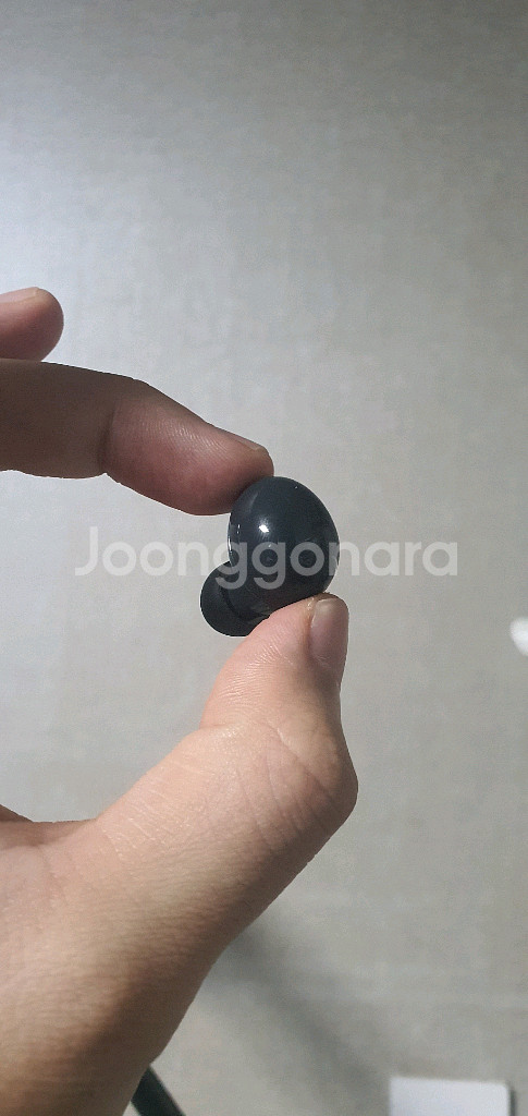 버즈 2 그라파이트 왼쪽 유닛 판매합니다--0