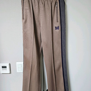 [s]니들스 트랙팬츠 스트레이트 타우페