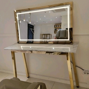 LED 조명 화장대