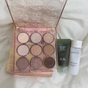 어뮤즈 아이팔레트 데이지03