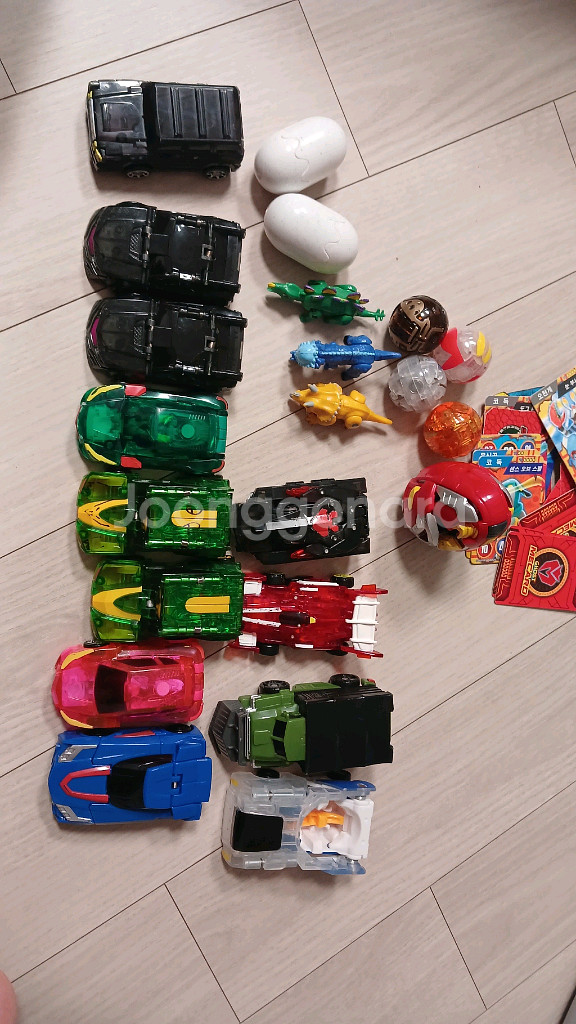 터닝메카드.공룡메카드 등--0