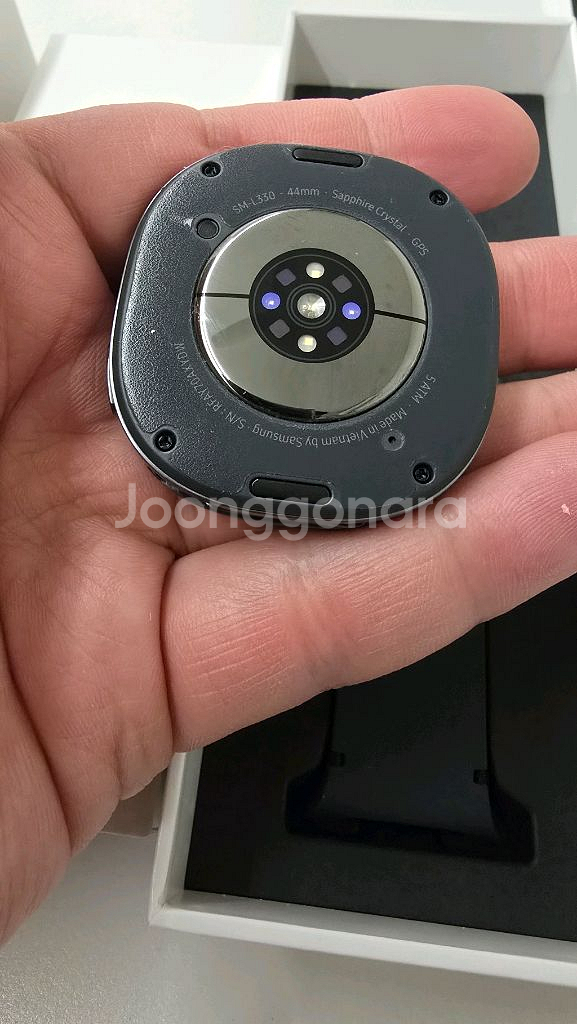 갤럭시워치8 44mm 블랙 새상품급 풀박스 + 필름많음--4