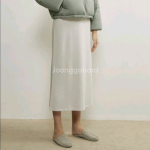 한섬 더캐시미어 구스점퍼 82