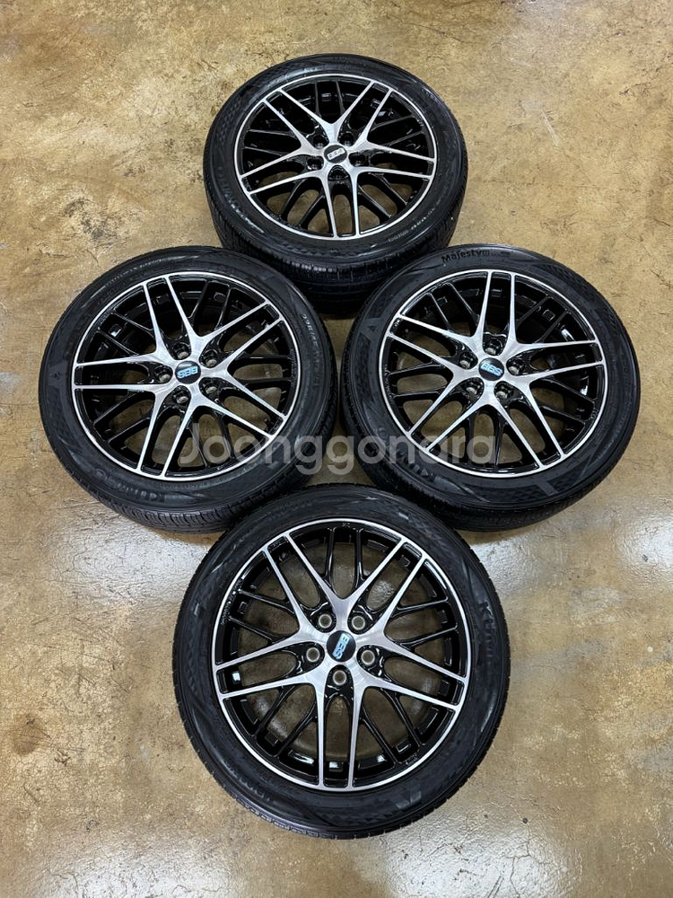 BBS 18인치 정품 휠타이어 팝니다 235.45.18--5