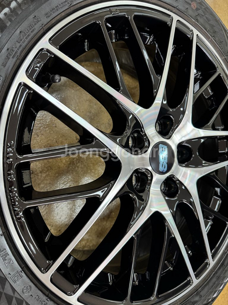 BBS 18인치 정품 휠타이어 팝니다 235.45.18--6