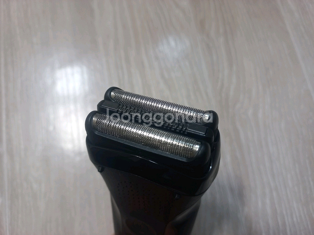 브라운 전기면도기 시리즈3 (5408)--2