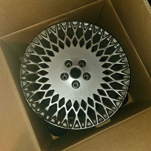 제네시스 19인치 순정 프론트 휠