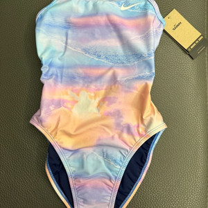 나이키 비포선라이즈 컷아웃28