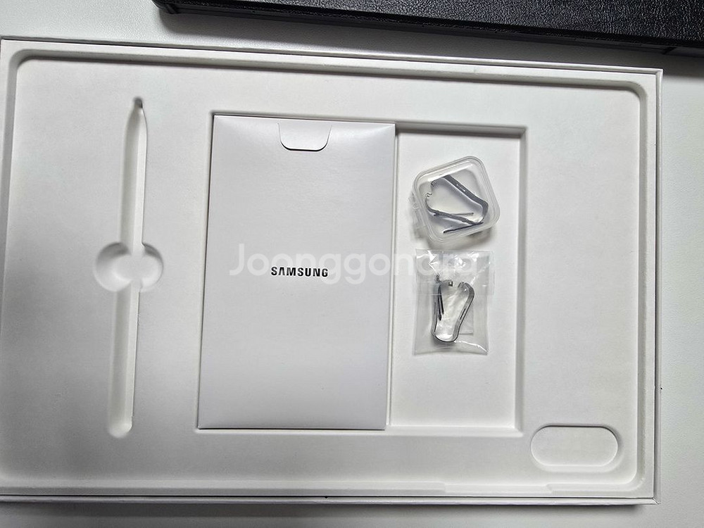 갤럭시탭 S9 플러스 256와이파이 그라파이트 + 박스 + 여분 펜촉 + 케이스--5