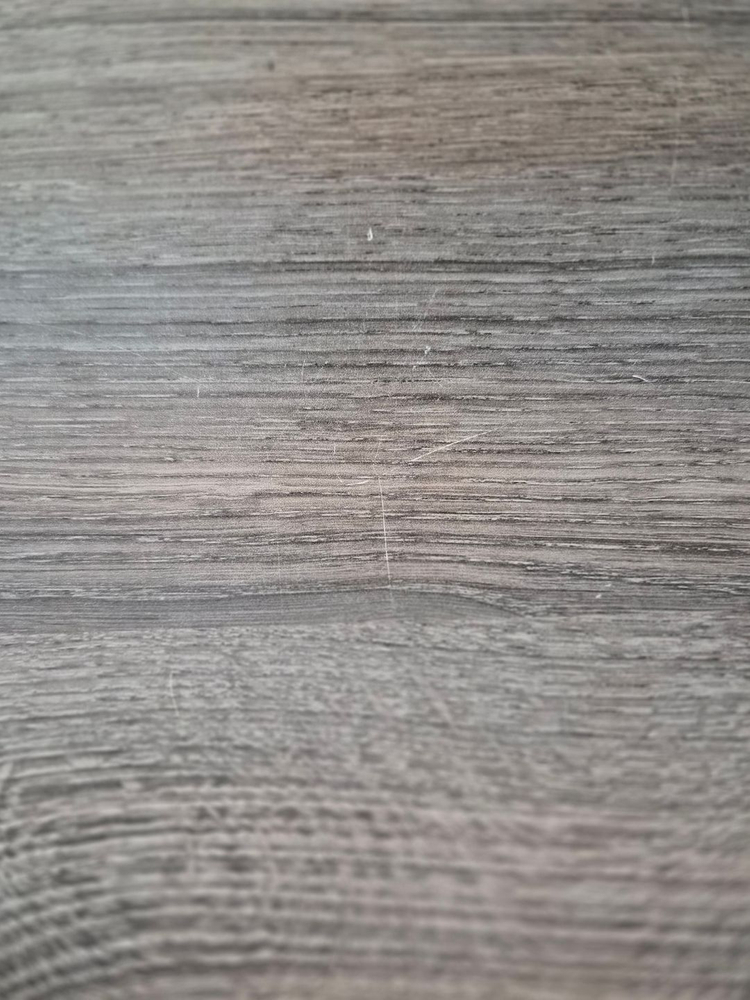 브라운 책상 무료나눔합니다. 이미지