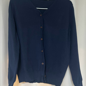 네이비 브이넥 단추 가디건