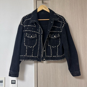 스터드 흑청데님크롭자켓