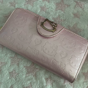 산리오 헬로키티 고전 핑크 장지갑 양도 판매