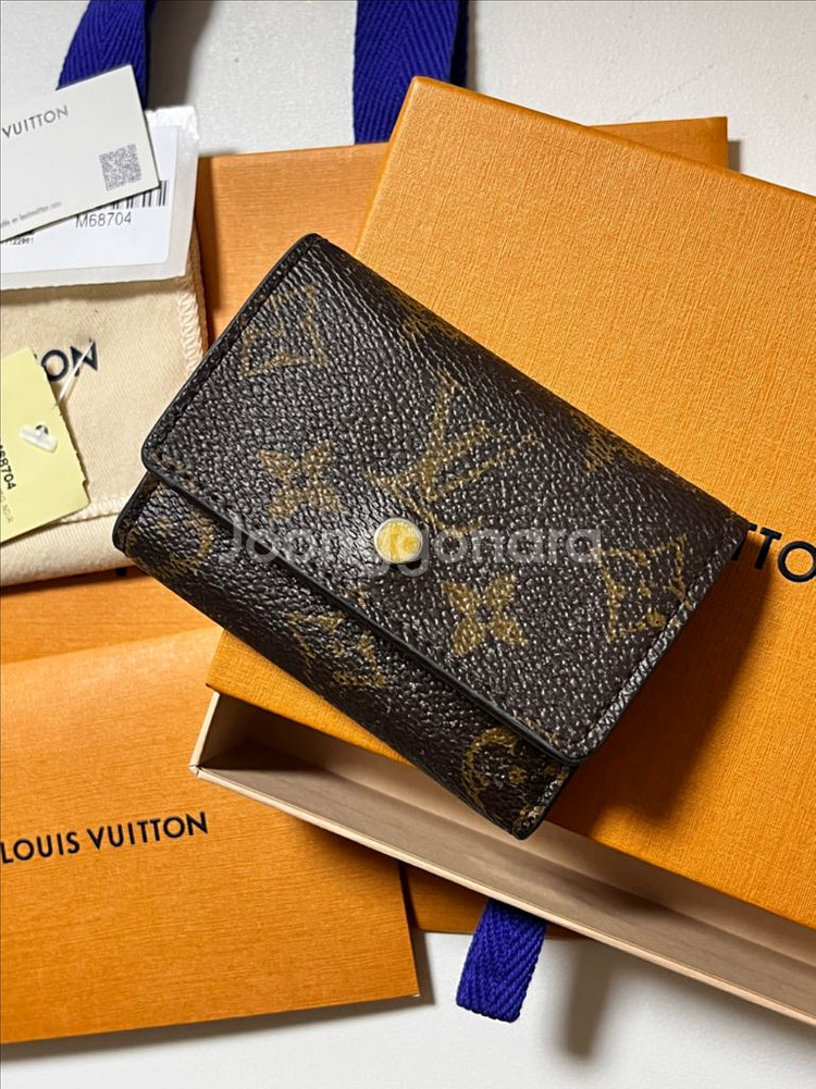 루이비통 마이크로 월릿--2