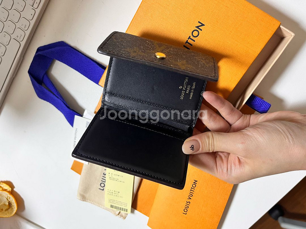 루이비통 마이크로 월릿--4