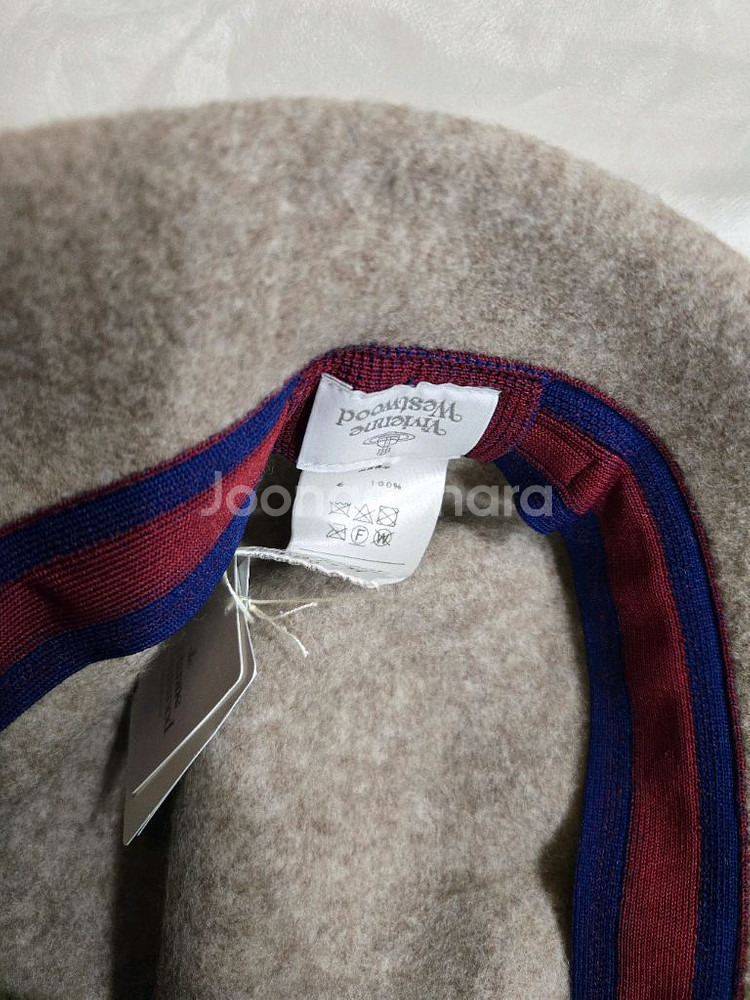 택달린 새상품) 비비안웨스트우드 ORB 자수 로고버킷햇 모카--2