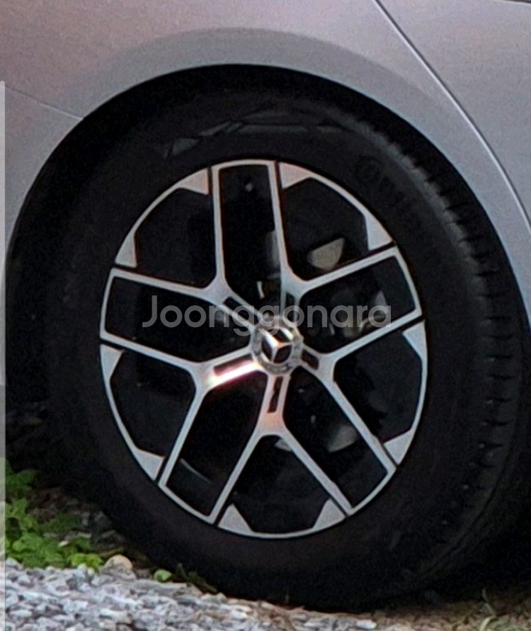 벤츠 E클래스 W214 18인치 콘티넨탈순정타이어--2