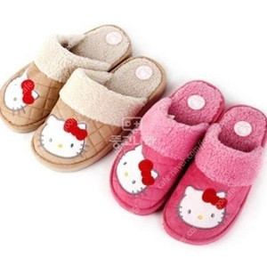 헬로키티 거실 털슬리퍼 핑크 슬리퍼 1+1세트