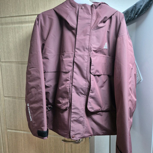 나이키 ACG 스컬 피크 스톰핏 프리마로프트