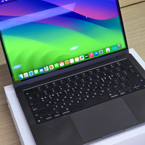 M3 PRO 맥북프로14 18G 512G 배터리 54 100프로 MRX33KH/A