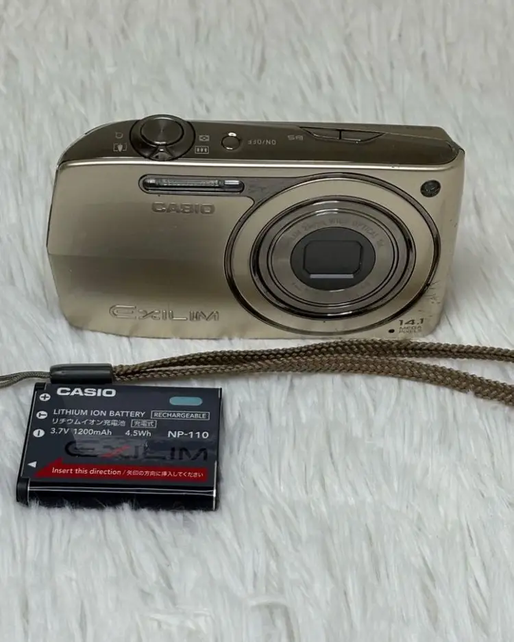 카시오 엑슬림 z2300 casio exlim 로제 모카 디카 - 안심되는 중고거래