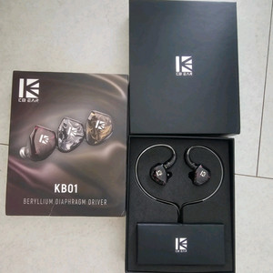 인이어 모니터 이어폰 KB EAR 이어폰