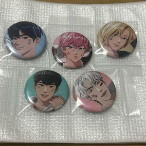 플레이브 Xblush 중국 잡지 매거진 캔뱃지