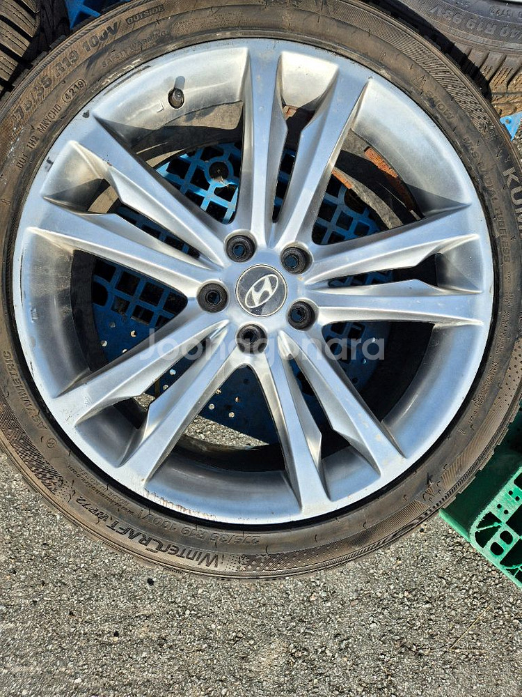 젠쿱 19인치 금호윈터타이어--1