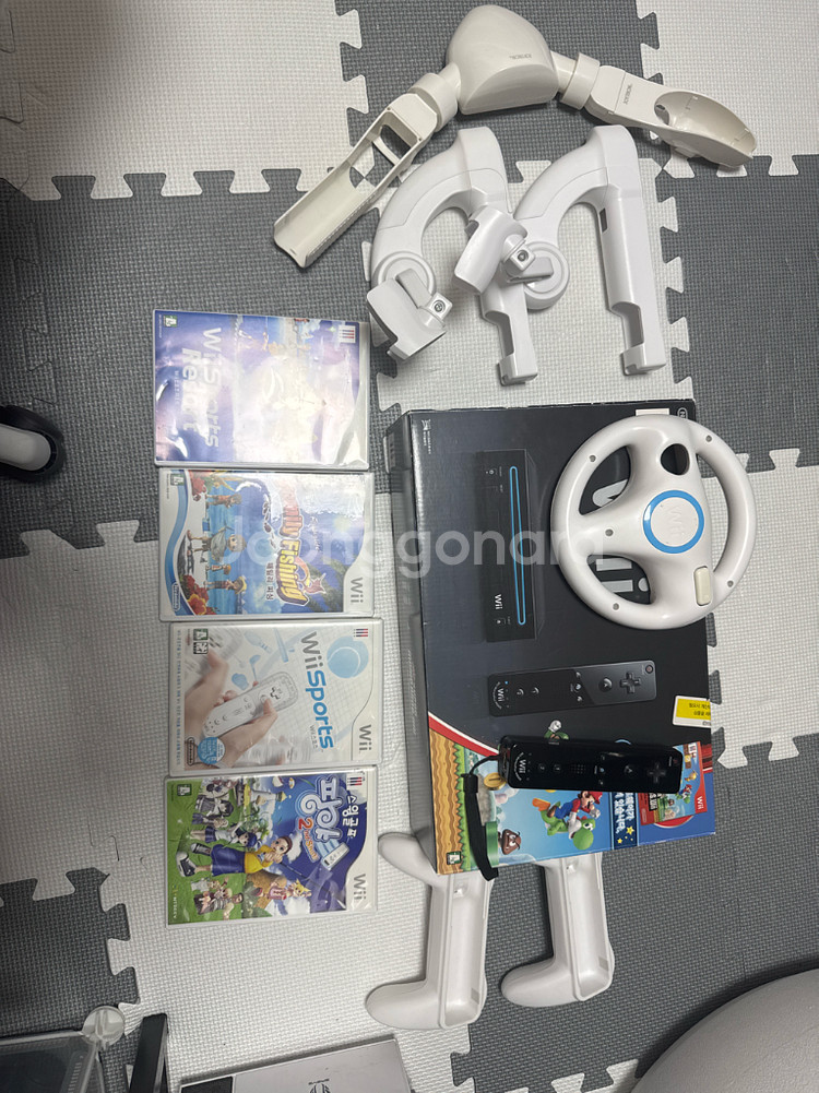 닌텐도 Wii 본체 + 게임 4종 세트--0