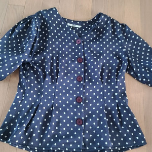 티렌 땡땡이 블라우스 (55)