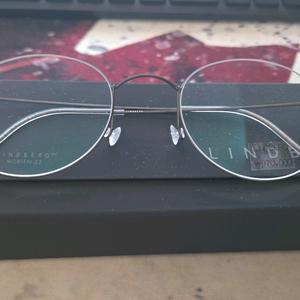 린드버그 모르텐 무광블랙 (U9) 52 사이즈 새제품 판매합니다