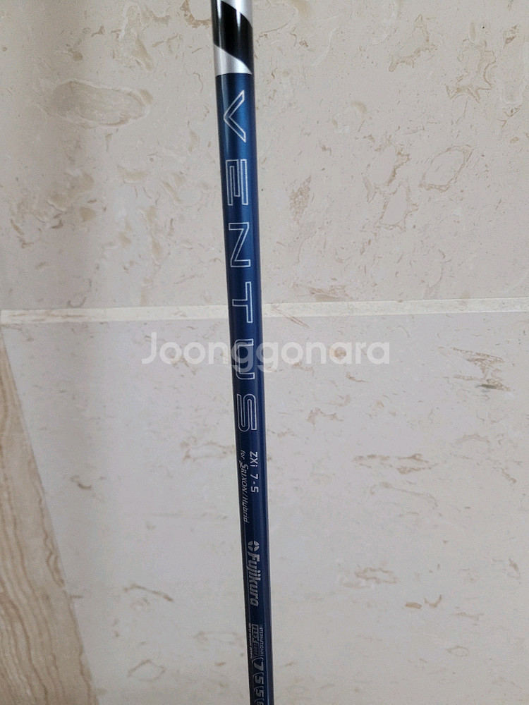 정품 스릭슨 ZXi 4번 22도 유틸리티 벤투스 스탁 샤프트 7S--7