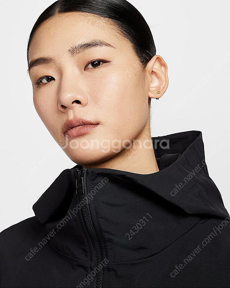 나이키 여성 우븐 재킷 HV8727-010 블랙 크링클--4