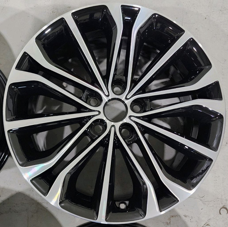 제네시스DH 18인치 휠, G80 18인치 휠, 현대 기아 18인치 휠 이미지