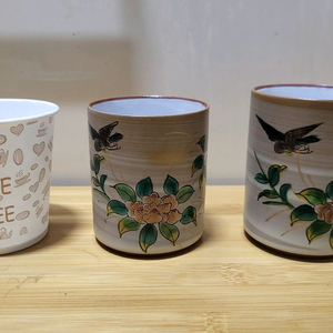 엔틱, 레트로) 부부, 커플용 구곡도자기 잔 2점 일괄