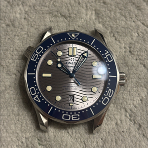 오메가 씨마스터 300 회판 팔아요