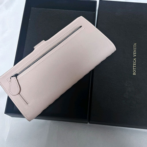 보테가베네타 인트레치아토 장지갑