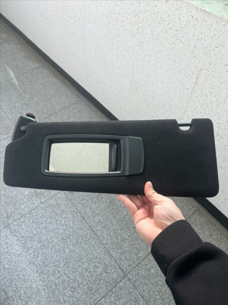 BMW G30 5시리즈 썬바이저 새상품 운전석--2