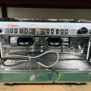 중고커피머신 라심발리m23업 팝니다