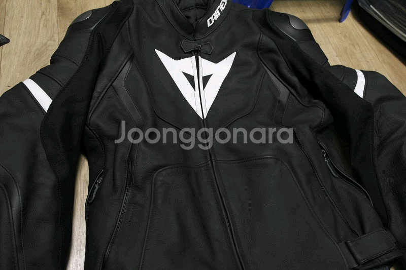 [신형] 다이네즈 아브로4 가죽자켓 54호 -검흰---1
