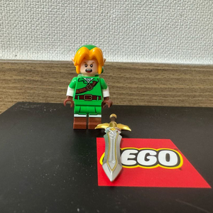 레고 젤다의 전설 77092 링크 피규어 판매합니다!