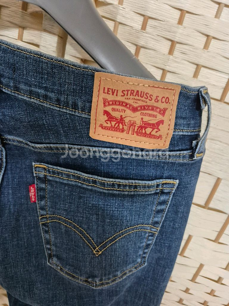 리바이스정품성인청바지66-91 26~27--4
