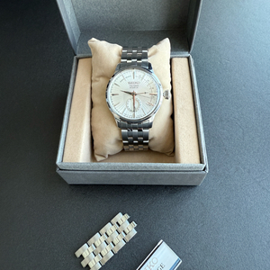 세이코 프레사지 (SSA341J1)오토매틱시계. 고급형 판매합니다.