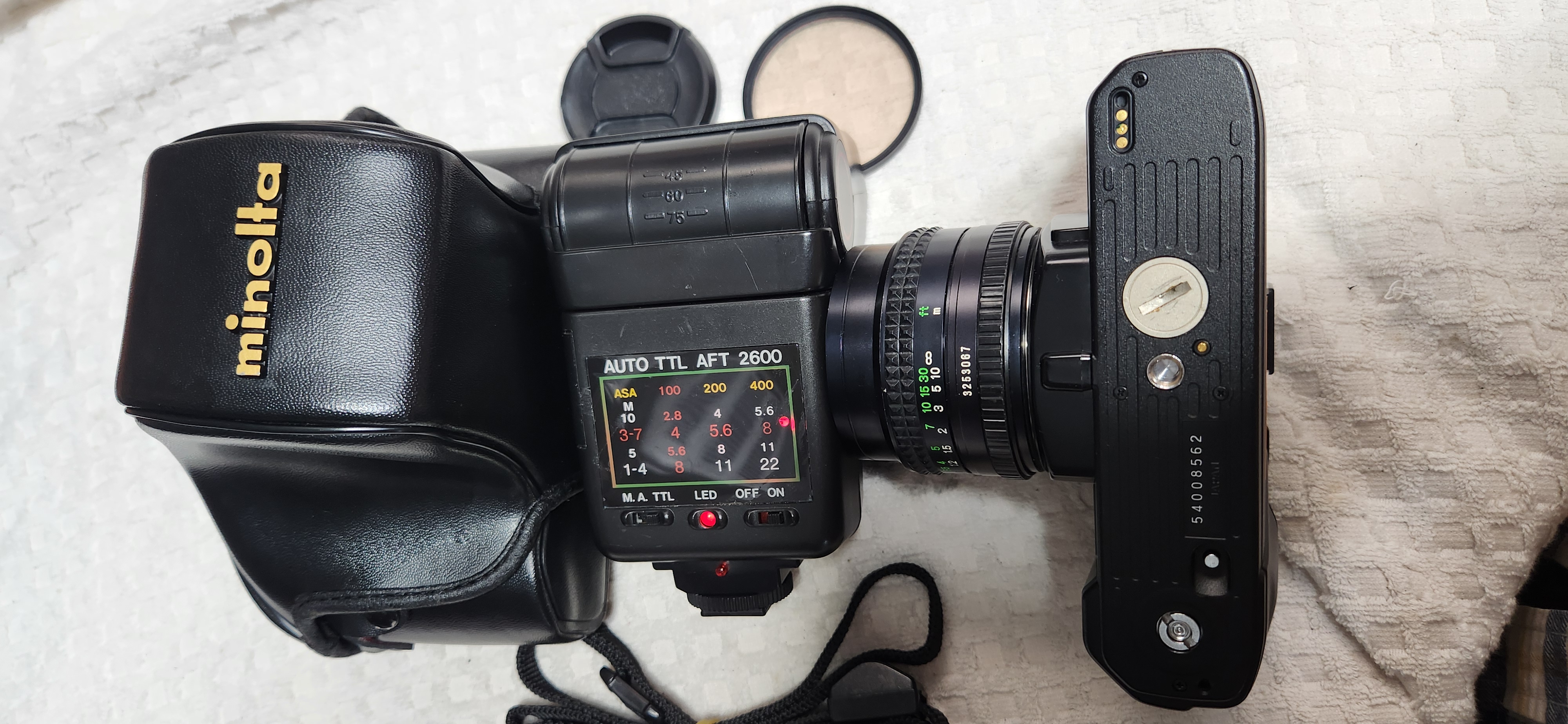 미놀타X300S(일본제,A급), MD ROKKOR 50/1:1.4, 후레쉬, 케이스.--7