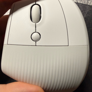 로지텍 LIFT 무선 마우스 팝니다