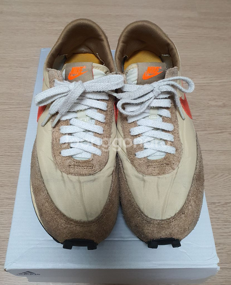 나이키 데이브레이크 SP 베가스골드 270사이즈 16만--0